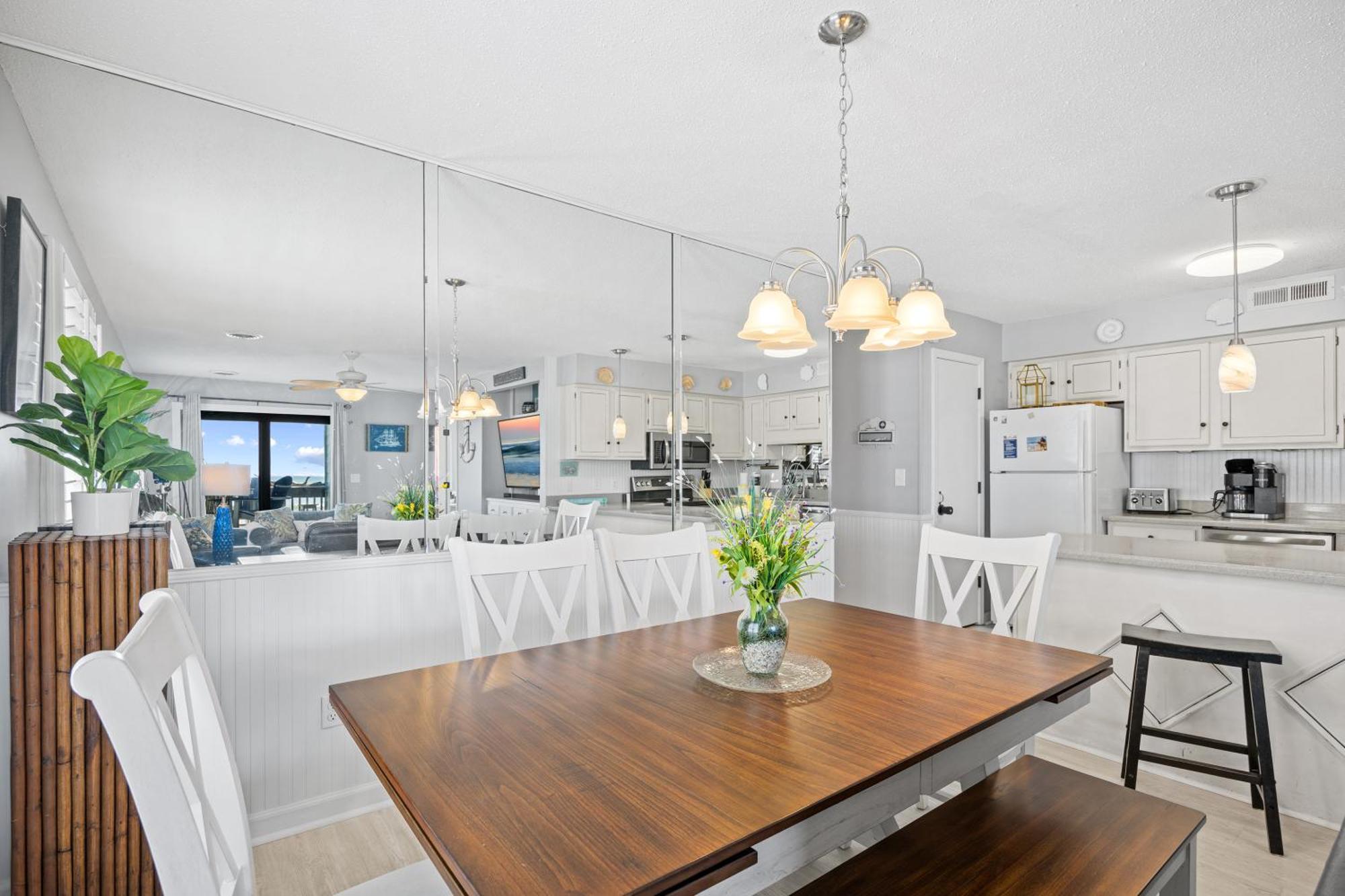 Apartment Direct Ocean Front 3br/2ba Dog Friendly **oceanfront** *