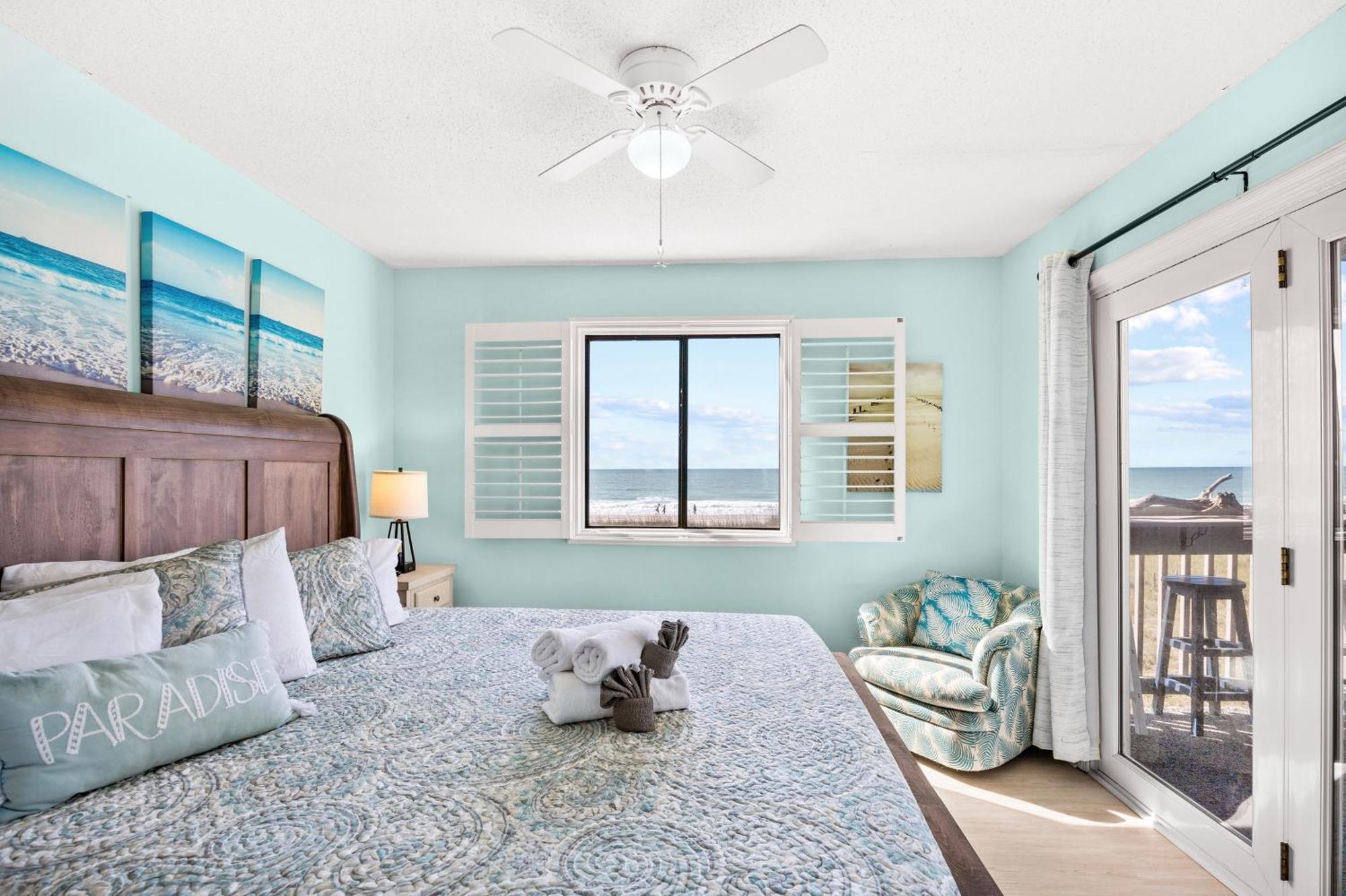 Direct Ocean Front 3br/2ba Dog Friendly **oceanfront** Apartment Myrtle Beach