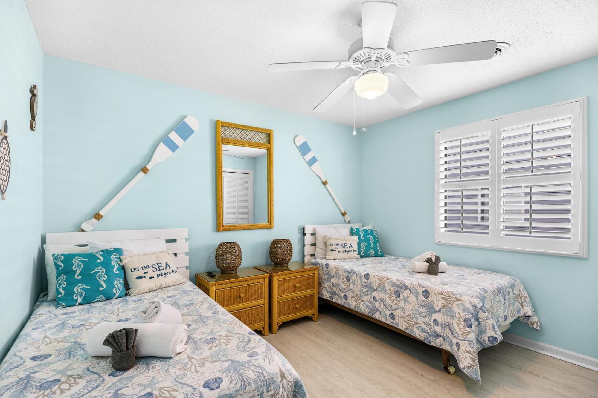 Apartment Direct Ocean Front 3br/2ba Dog Friendly **oceanfront** *