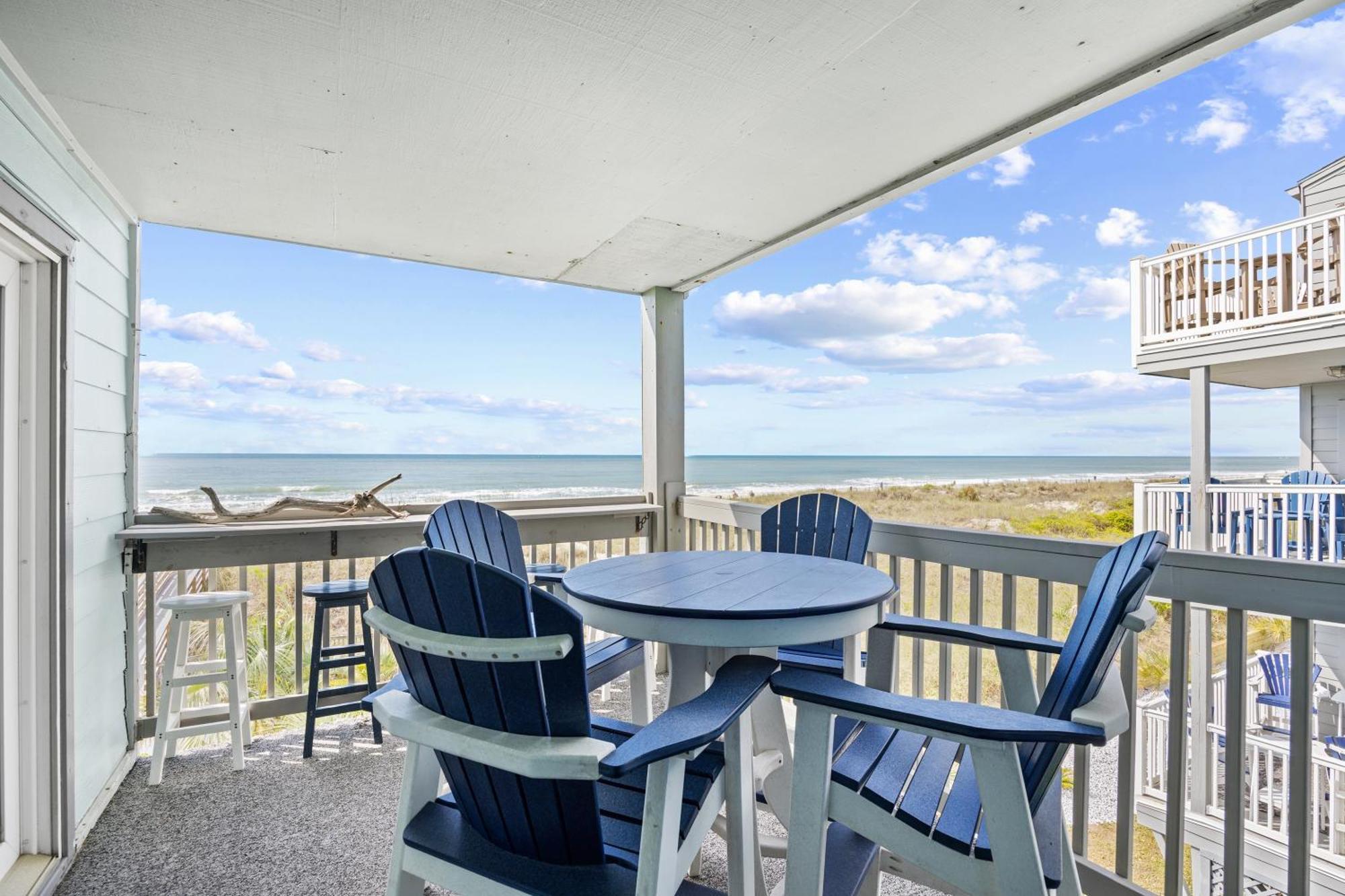 Apartment Direct Ocean Front 3br/2ba Dog Friendly **oceanfront** *
